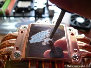 Applying thermal grease 2.jpg